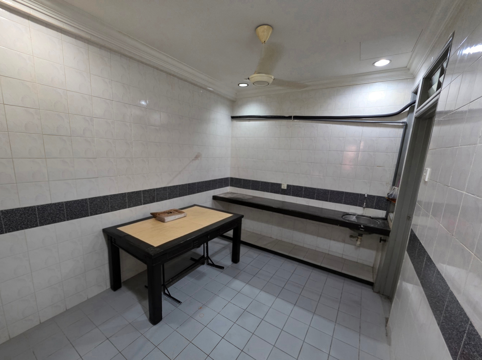 Kitchen & dining — before